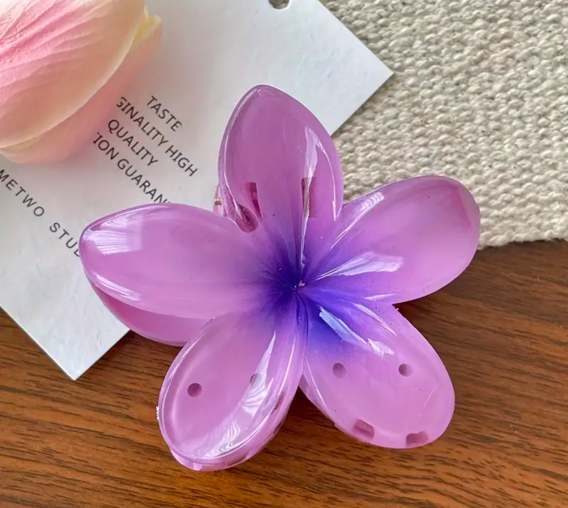 Large Blossom Glow Claw
