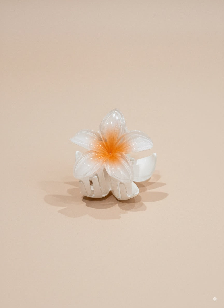 Small Blossom Glow Claw