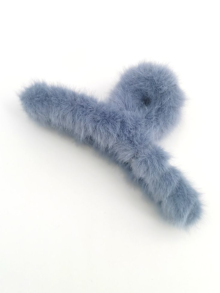 Fluffy Dream Claw