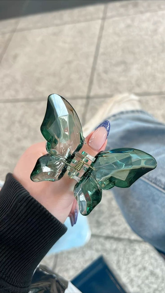 Large Crystal Butterfly Claw