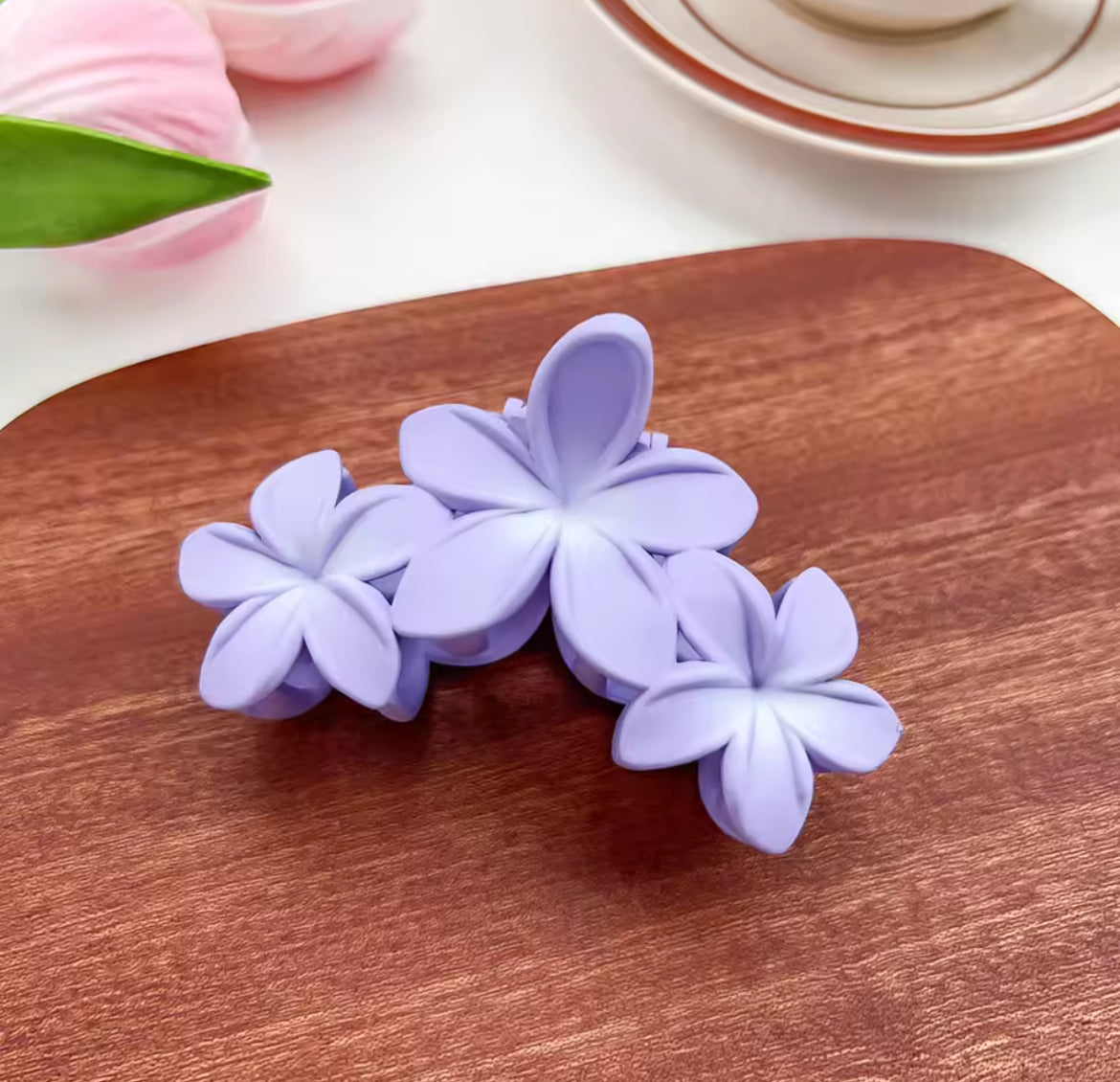 Tri-Daisy Claw